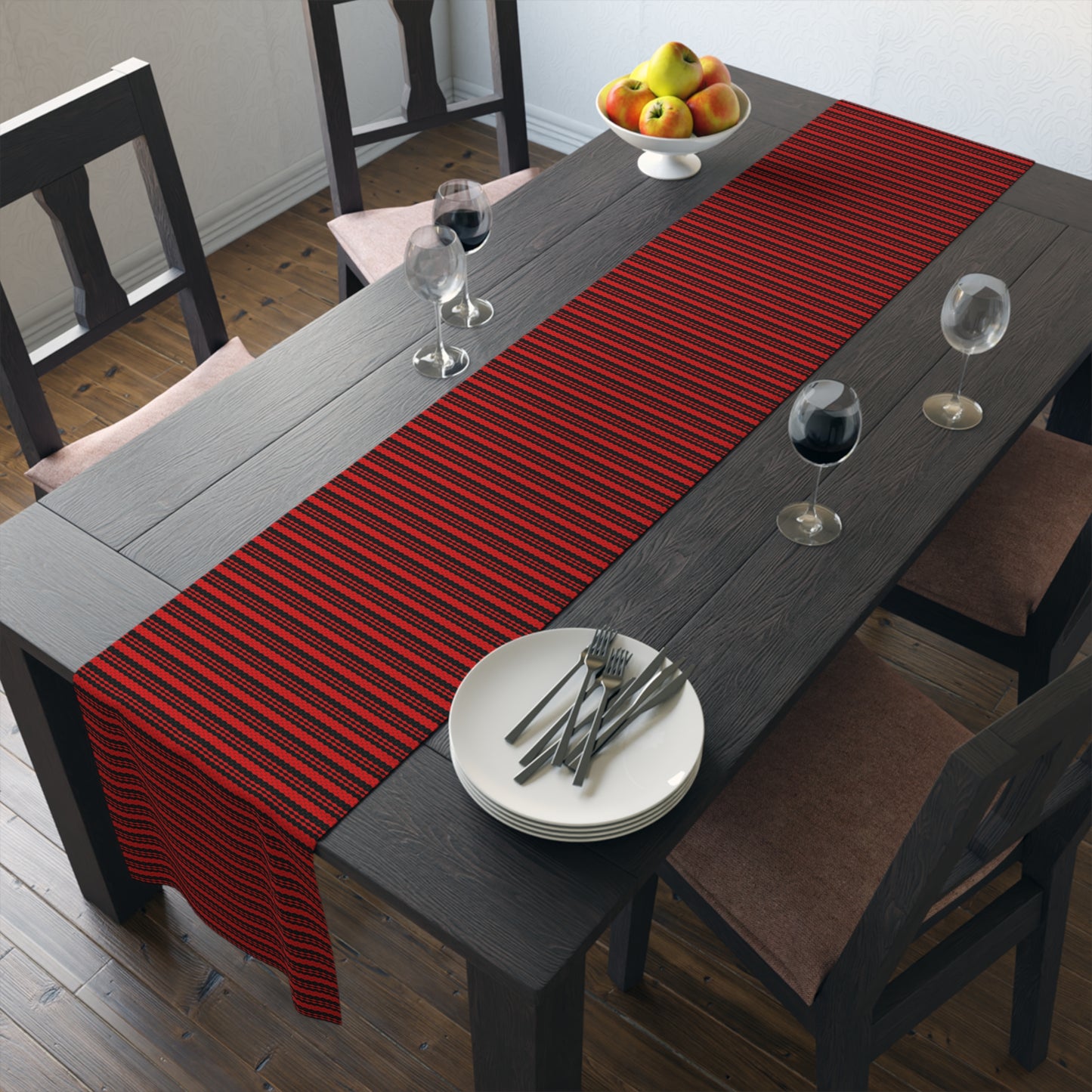 Matto Karjala Table Runner