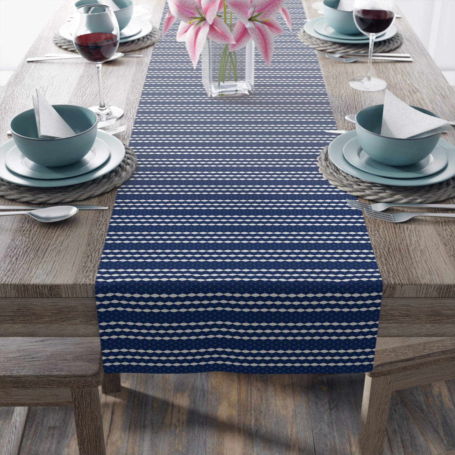 Matto Suomi Table Runner - Great when serving Finnish traditional food!