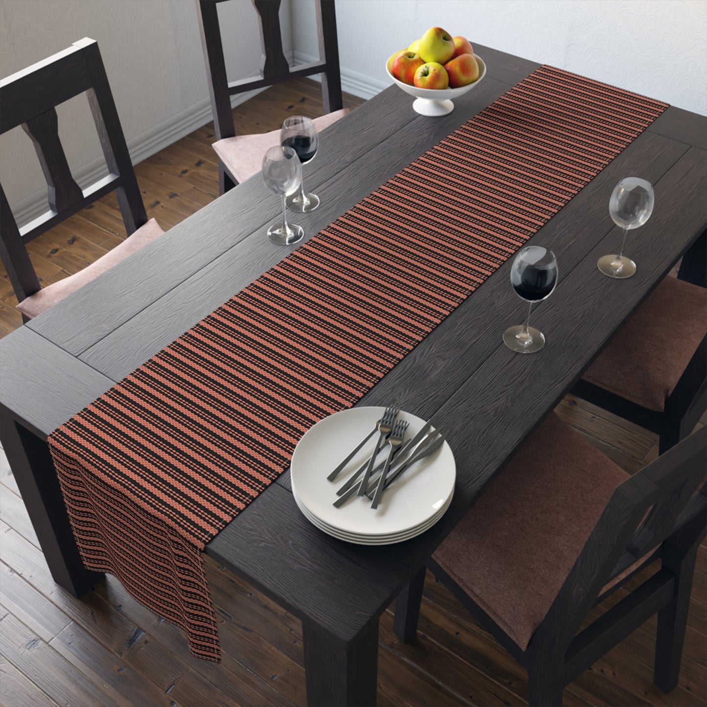 Matto Karjala Table Runner