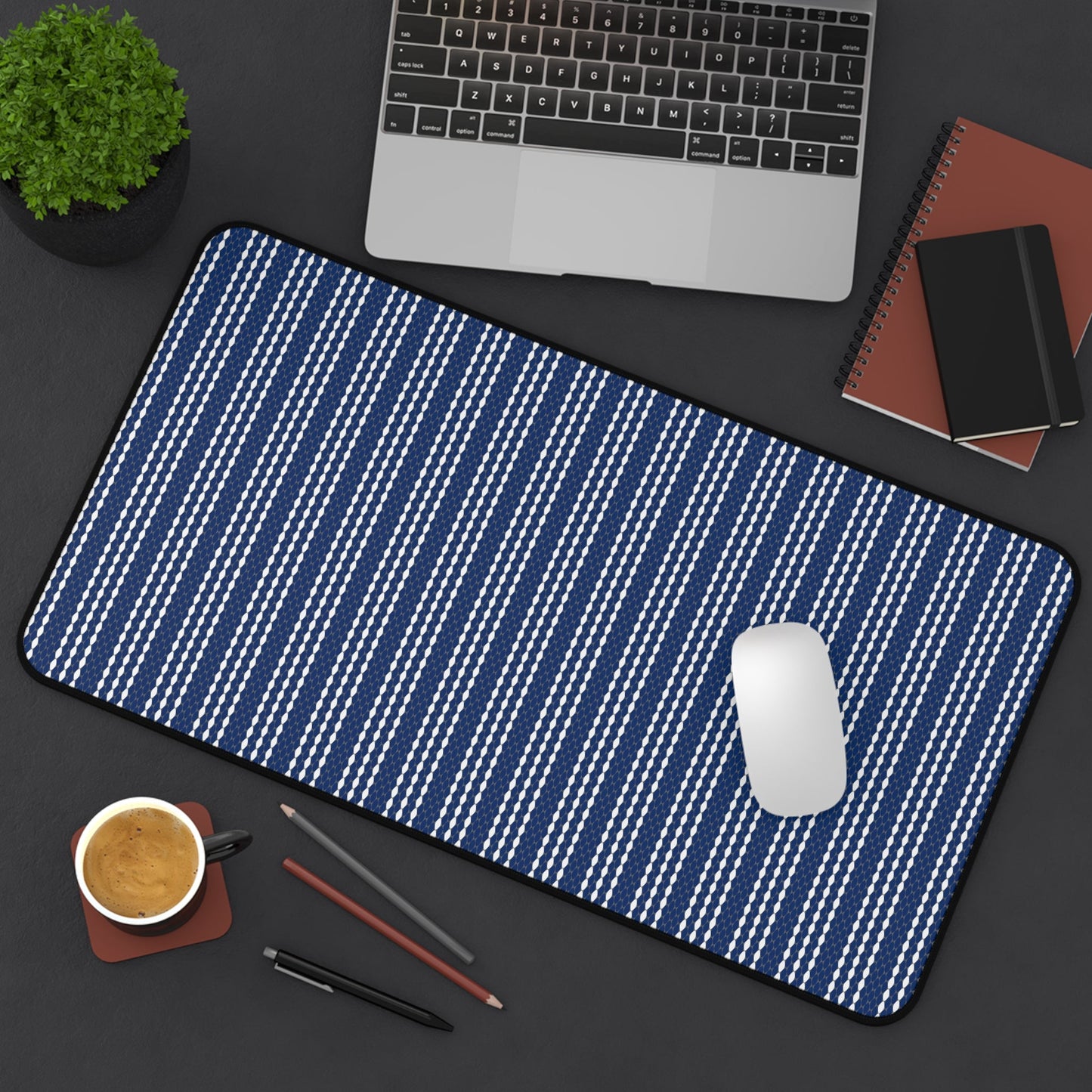 Matto Suomi Desk Mat - Feels like Finland